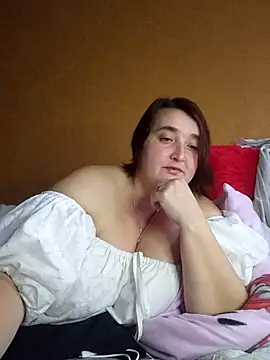 Snapshot of Liluboobs chatting on 11.23.25 Liluboobs online show from 11.23.25