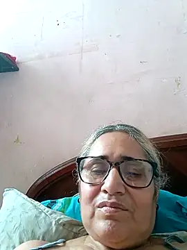  candi online show from 10.23.25