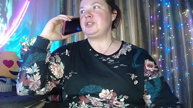 amorelara online show from 07.13.26