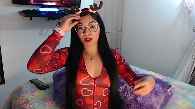 Snapshot of Prins_jazmin chatting on 12.18.25 Prins jazmin online show from 12.18.25