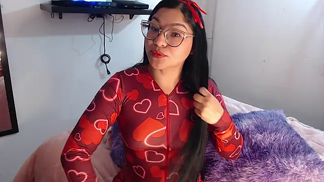 Snapshot of Prins_jazmin chatting on 02.07.26 Prins jazmin online show from 02.07.26