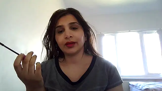 Snapshot of AfghanPrincess chatting on 04.07.26 AfghanPrincess online show from 04.07.26