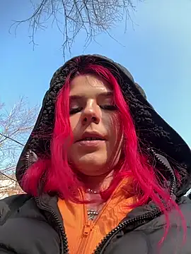 RiriRoseey online show from 02.11.25