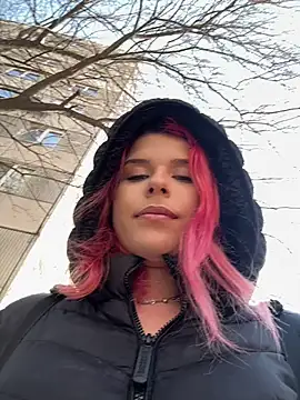 RiriRoseey online show from 02.22.25