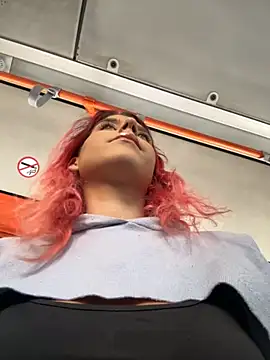 RiriRoseey online show from 09.18.25