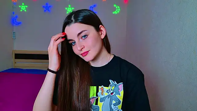 Miss Arwen online show from 12.03.24