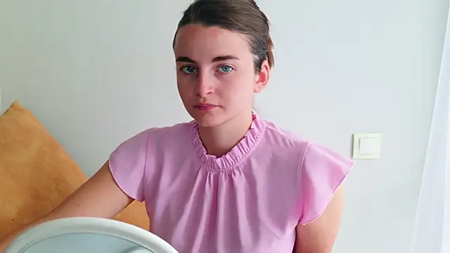 Snapshot of Miss_Arwen chatting on 06.26.26 Miss Arwen online show from 06.26.26