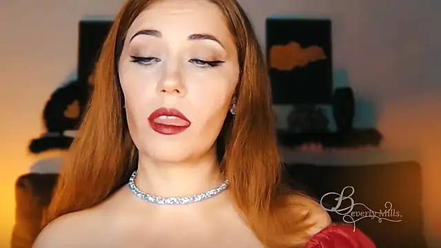 MissBeverlyMills online show from 09.26.25