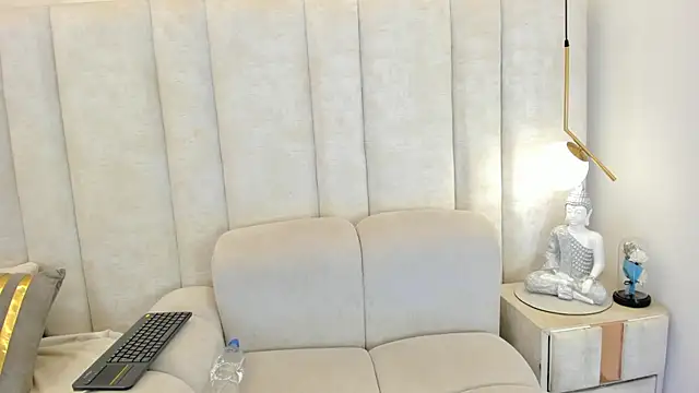 Snapshot of im_giselle_ chatting on 04.09.26 im giselle online show from 04.09.26