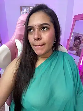 Snapshot of krishaa_ chatting on 04.17.26 krishaa online show from 04.17.26