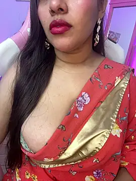 Snapshot of krishaa_ chatting on 04.23.26 krishaa online show from 04.23.26