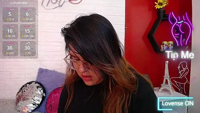  poison sweet online show from 12.16.25