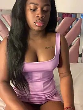 Snapshot of Tamara_Lubezkii chatting on 01.12.25 Tamara Lubezkii online show from 01.12.25