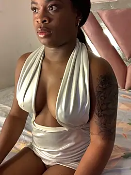 Snapshot of Tamara_Lubezkii chatting on 01.15.25 Tamara Lubezkii online show from 01.15.25