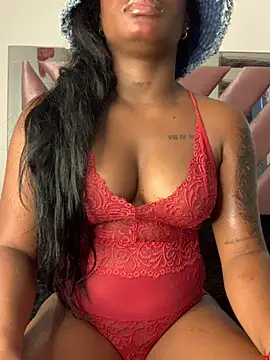 Snapshot of Tamara_Lubezkii chatting on 01.19.25 Tamara Lubezkii online show from 01.19.25