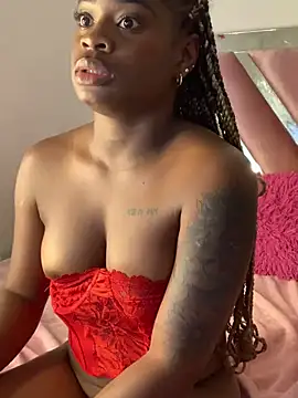 Snapshot of Tamara_Lubezkii chatting on 02.04.25 Tamara Lubezkii online show from 02.04.25