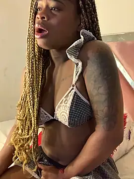 Snapshot of Tamara_Lubezkii chatting on 02.07.25 Tamara Lubezkii online show from 02.07.25