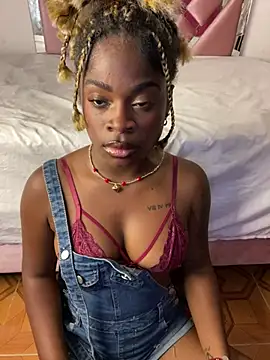 Snapshot of Tamara_Lubezkii chatting on 02.23.25 Tamara Lubezkii online show from 02.23.25