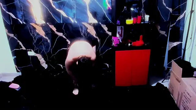 Snapshot of True_Bdsm chatting on 10.22.25 True Bdsm online show from 10.22.25