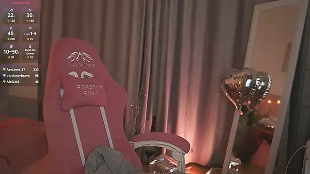 Lala Land  online show from 02.15.25