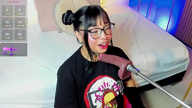 Snapshot of Jena_nicols chatting on 11.15.25 Jena nicols online show from 11.15.25