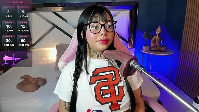 Snapshot of Jena_nicols chatting on 11.28.25 Jena nicols online show from 11.28.25