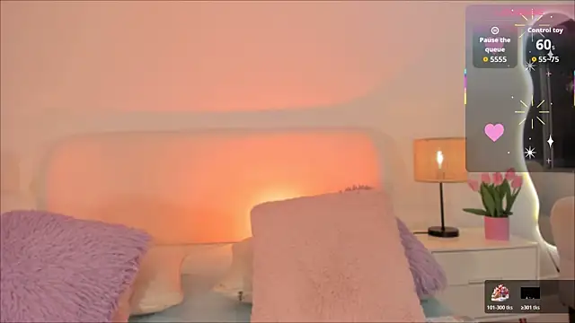 Snapshot of Megan-holly chatting on 10.25.25 Megan-holly online show from 10.25.25