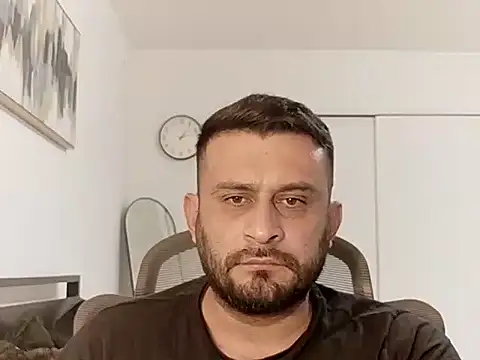 Snapshot of Andrew_Hofman chatting on 07.19.26 Andrew Hofman online show from 07.19.26