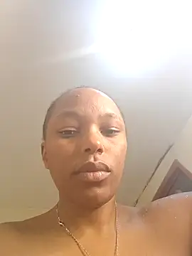 Missthigh online show from 10.05.25