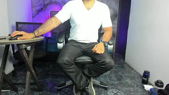 Snapshot of Drako_Argentii chatting on 03.16.26 Drako Argentii online show from 03.16.26