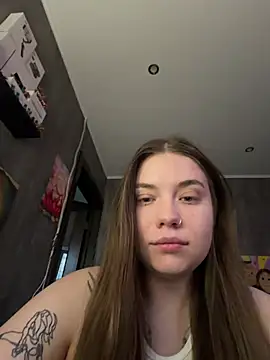 Snapshot of Vikki_toriya chatting on 07.20.26 Vikki toriya online show from 07.20.26