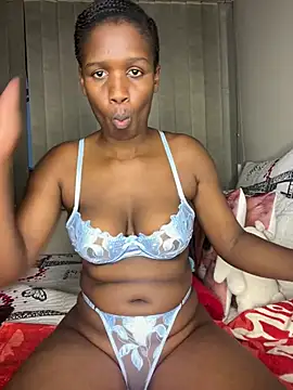 Snapshot of Kinkyy_ chatting on 01.22.25 Kinkyy online show from 01.22.25