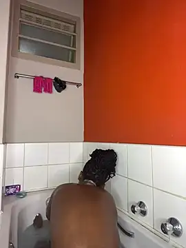 Snapshot of Kinkyy_ chatting on 01.26.25 Kinkyy online show from 01.26.25