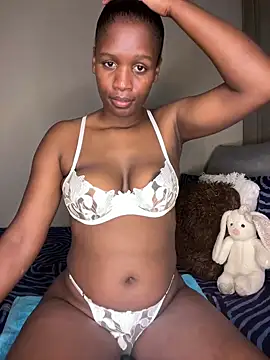 Snapshot of Kinkyy_ chatting on 02.06.25 Kinkyy online show from 02.06.25