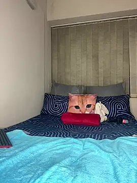 Snapshot of Kinkyy_ chatting on 03.20.25 Kinkyy online show from 03.20.25