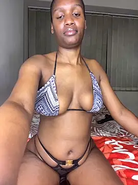 Snapshot of Kinkyy_ chatting on 09.15.25 Kinkyy online show from 09.15.25