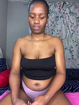 Snapshot of Kinkyy_ chatting on 11.22.25 Kinkyy online show from 11.22.25