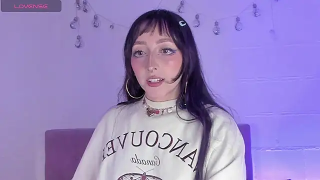 v1cky  online show from 04.06.26