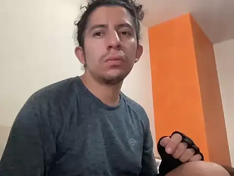 littlelatinhunter online show from 11.23.25