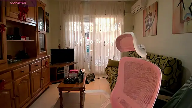 bella apont online show from 02.24.25