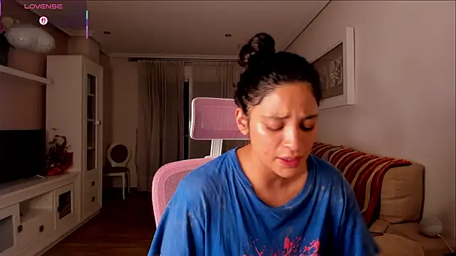 bella apont online show from 09.11.25