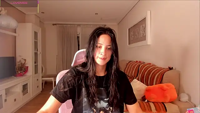 bella apont online show from 09.28.25