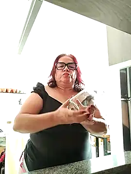 MARIANMILLS   online show from 03.11.25