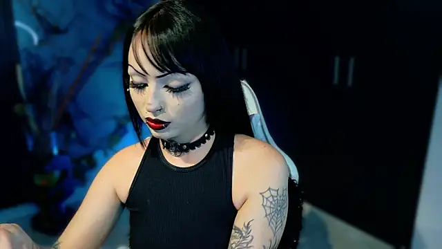 Snapshot of Madison_Jackson chatting on 10.03.25 Madison Jackson online show from 10.03.25