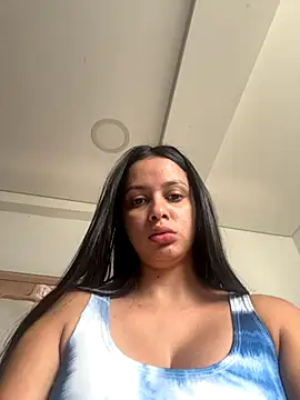 emilyparkerr01 online show from 11.13.25