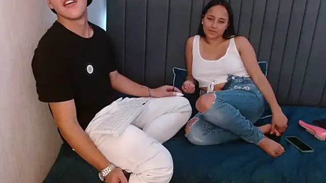 24 7horny  online show from 04.04.26