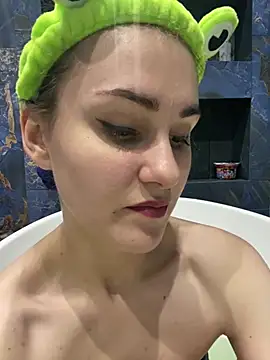 Snapshot of Erotic_Synth_Goddess chatting on 02.24.25 Erotic Synth Goddess online show from 02.24.25