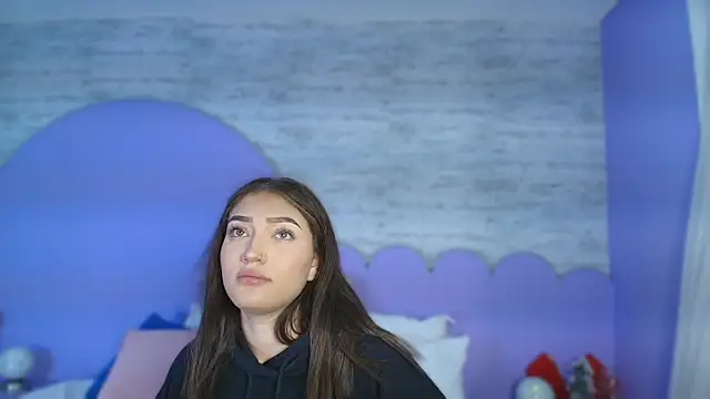 Giaa Ross online show from 02.25.26