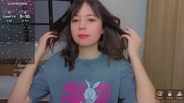 Lina Brownie online show from 12.15.25