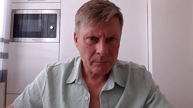 johnnym1 online show from 04.08.26